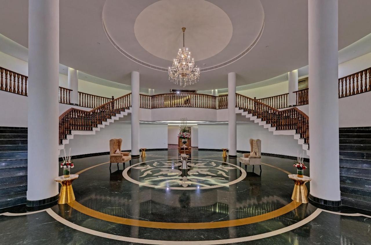 Spectrum Resort, Spa & Residences Udajpur Zewnętrze zdjęcie