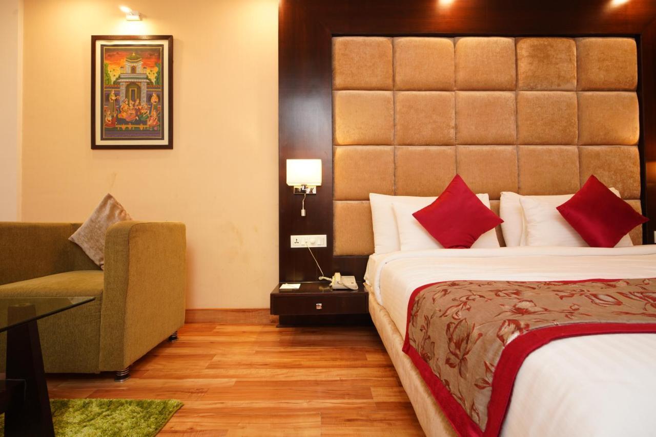 Spectrum Resort, Spa & Residences Udajpur Zewnętrze zdjęcie