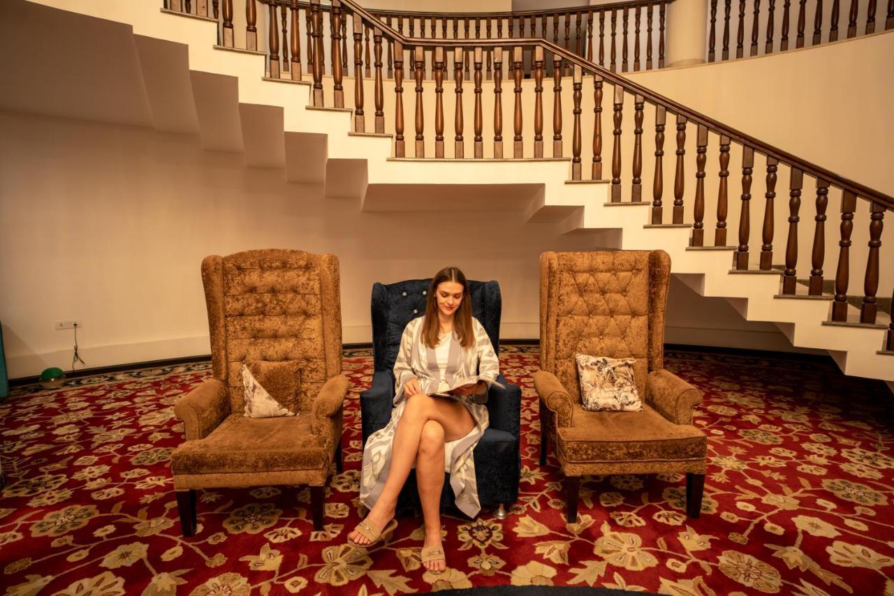 Spectrum Resort, Spa & Residences Udajpur Zewnętrze zdjęcie